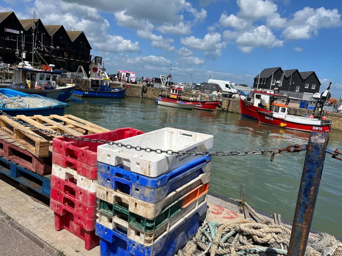 Whitstable The Jolly Villa ภายนอก รูปภาพ