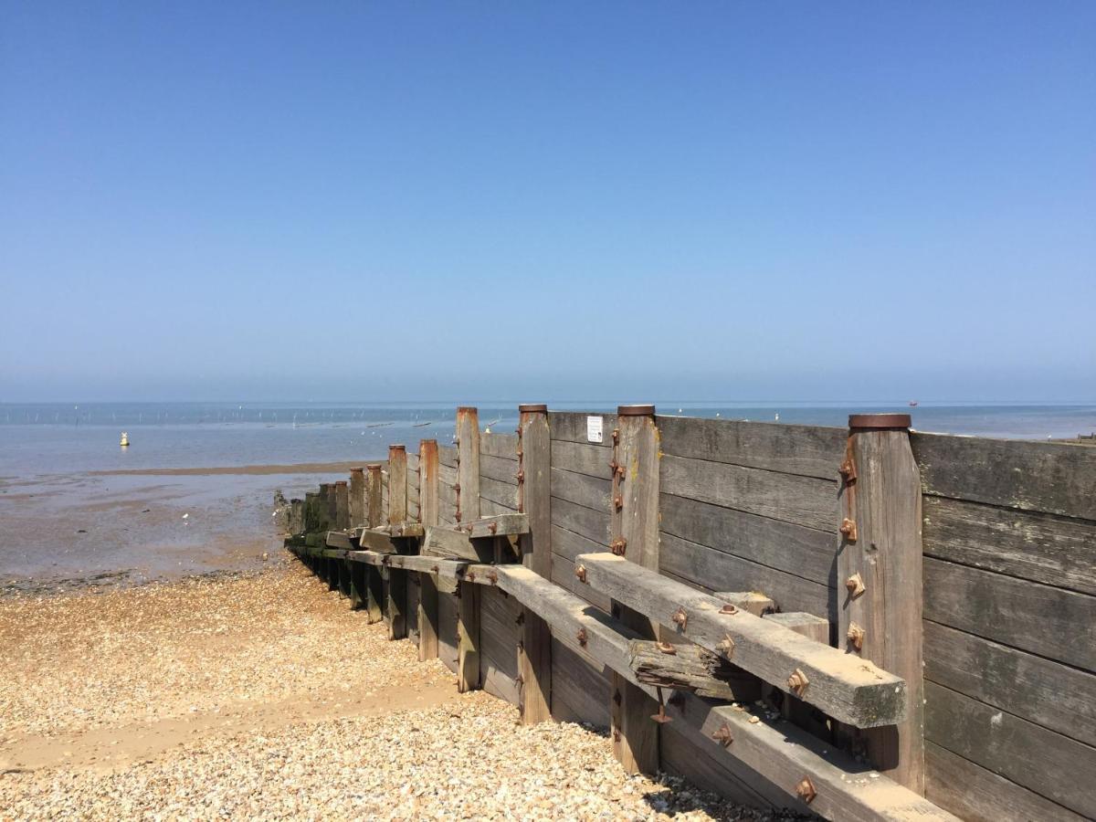 Whitstable The Jolly Villa ภายนอก รูปภาพ
